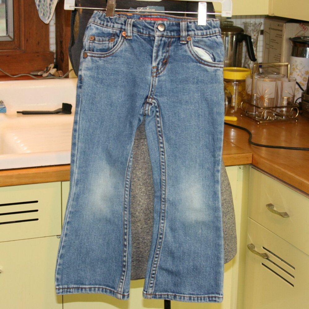 Girl's 517 Levi's Flair Denim Jeans